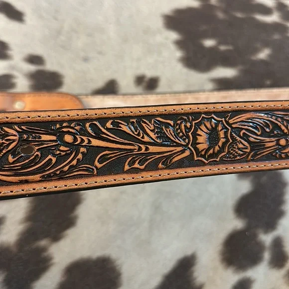 Nocona WOMEN'S BROWN TOOLED BELT N3300008 - Picture 5 of 5